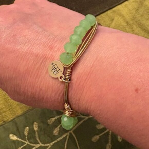 New Bourbon and Boweties Green Faceted Stones Gold Bangle Bracelet Made in USA - Picture 3 of 4